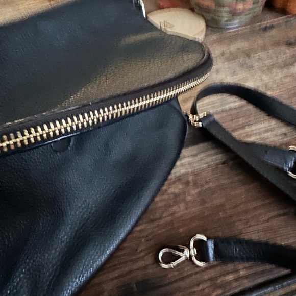 Kate Spade ♠️ Black Leather Hand/Shoulder Bag - Picture 7 of 7